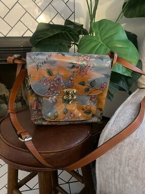 Patricia Nash Leandra Flap Leather Crossbody bag